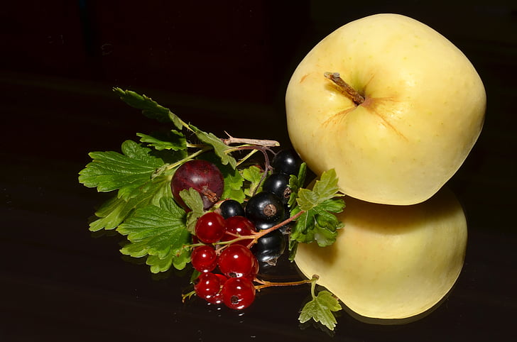 Frenk üzümü, Blackcurrant, elma, Bahçe
