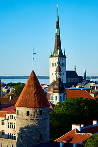 Estonya, Tallinn, Reval, tarihsel olarak, eski şehir, Olaf Kilisesi, Baltık Ülkeleri