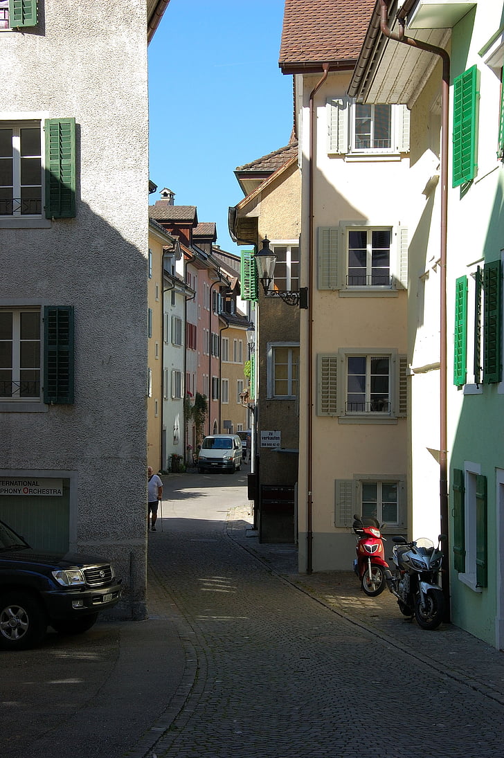 Sveitsi, Bremgarten, vanha kaupunki, kesällä, kuja, ENG, Matkailu