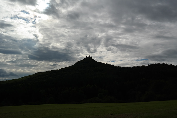 Hohenzollern, Hohenzollern-kastély, Castle, hegyi, ősi vár, császári hohenzollern-ház, Baden-württemberg