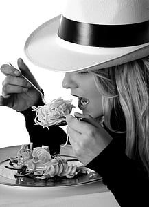 girl, eat, model, blonde, hat, pretty, meal