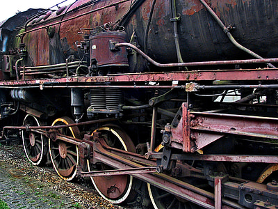 locomotive, the museum, steam locomotive, round-house