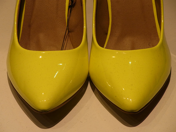 giày cao gót, giày dép, Đánh giày, tỏa sáng, Cô bé, màu vàng