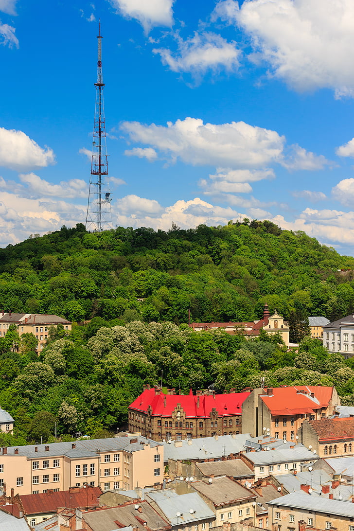Lviv, Ukraina, Unescon, Nähtävyydet, historia, kulttuuri, patsas