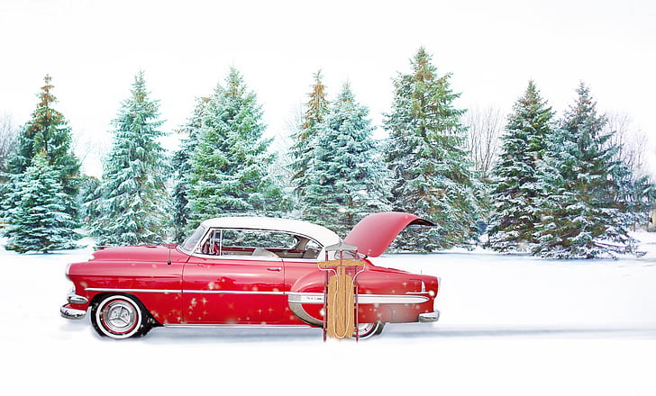 piros vintage autó, téli, fenyők, piros autó, hó, szánkó, autó