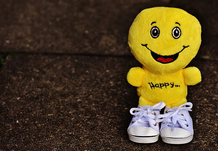 smiley, laugh, sneakers, funny, emoticon, emotion, yellow