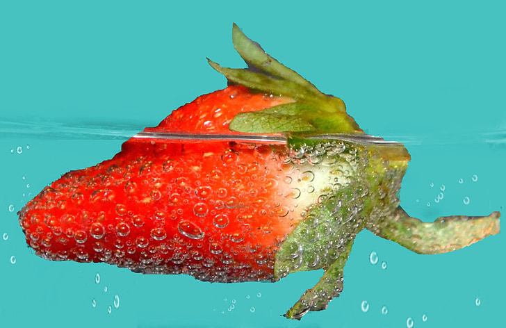 strawberry, red, fruity, sweet, water, swim, splashing