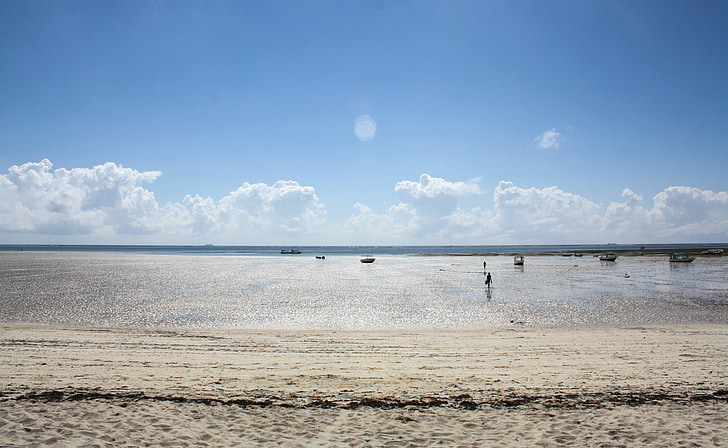Mombasa, Costa, Kenia, spiaggia, oceano, sabbia, nuvole
