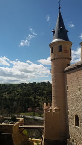Alkazar, Segovia, Španjolska, toranj, pokretni most, mjesta od interesa, dvorac