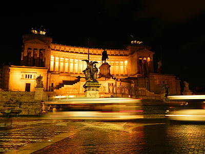 venice square, rome, monument