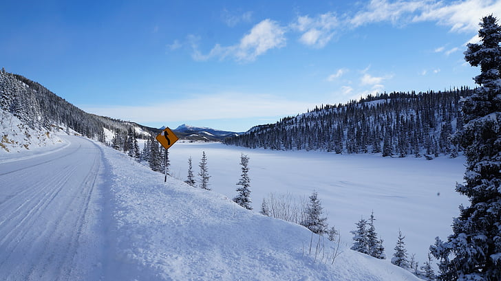Alaska highway, Top lake, sneeuw, winter, bevroren, berg, reizen