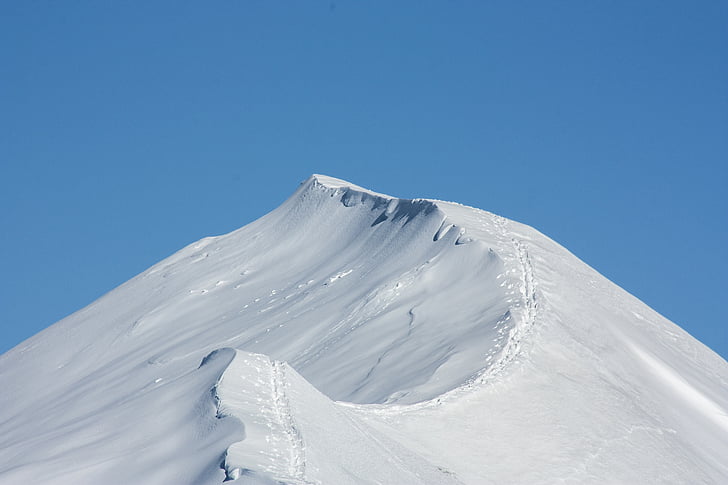 śnieg, góry, zimowe, krajobraz, niebo, piesze wycieczki, Alpinizm