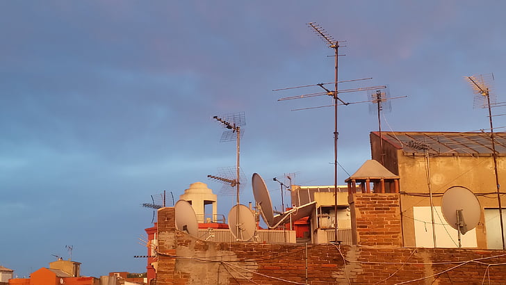 Barcelona, City, antennit, katot, TV, arkkitehtuuri
