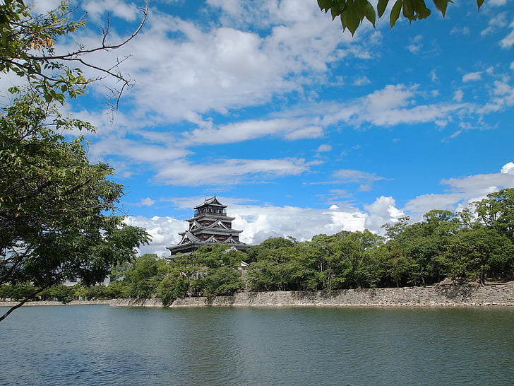 slottet, Japan, Hiroshima, Hiroshima castle, solfylte, skyen, himmelen