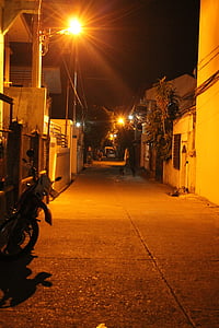 Streetlight, svetlo, ulica, noč, mesto, nihče ne, cesti