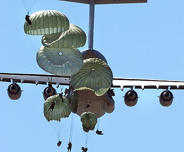 ทหาร paratroopers, ทางอากาศ, กระโดดร่ม, นักรบ, ทหาร, กองทัพบก, ชุดพนักงาน