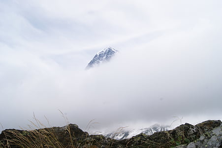 munte, Eiger, Elveţia, rock, zăpadă, ceaţă, cer