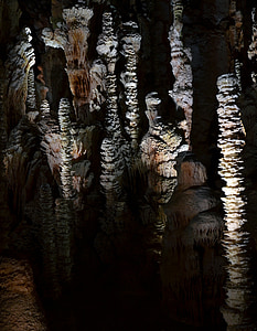 Aven armand, stalagmity, Jaskinia, park narodowy Cevennes, Francja, Kras, Geologia