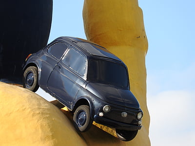 rond point, châtellerault, pila, yellow hand, sculpture, car, roundabout