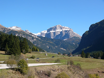 Tirol do Sul, Dolomitas, montanhas, Itália