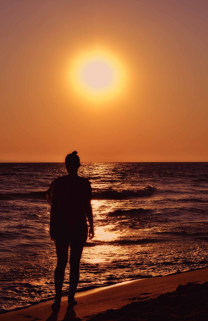 silhouette donna, vicino al mare, vista sul mare, arancio, fuoco, donna, bellezza