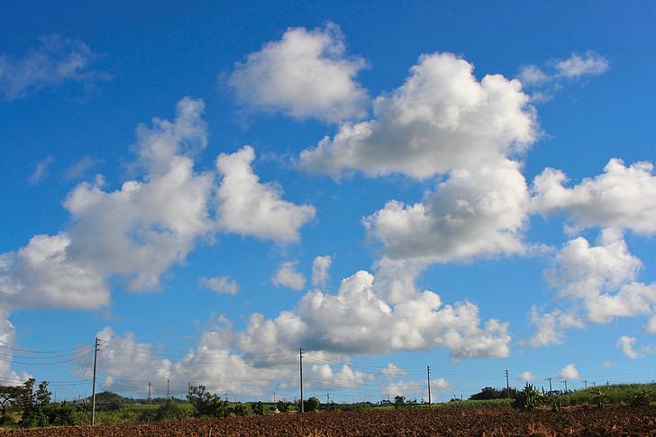 soil mechanics, utility pole, plow, cloud, white cloud, blue sky, wind