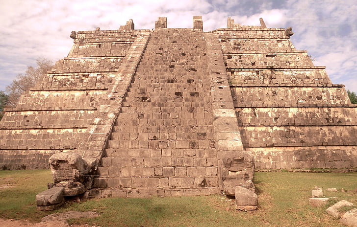 Jukatano, Čičen Ica, Meksika