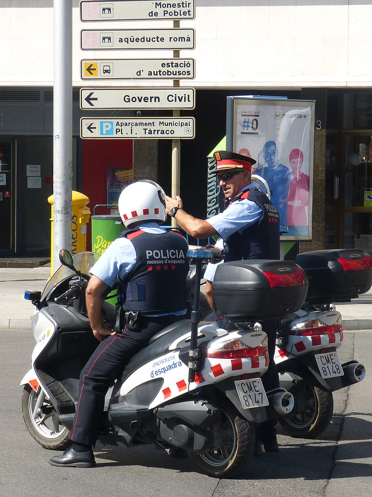 policijas, izcelsmes norādēm, motocikls, aizsargs, Tarragona, vēsturiskajai iestāžu, drošības