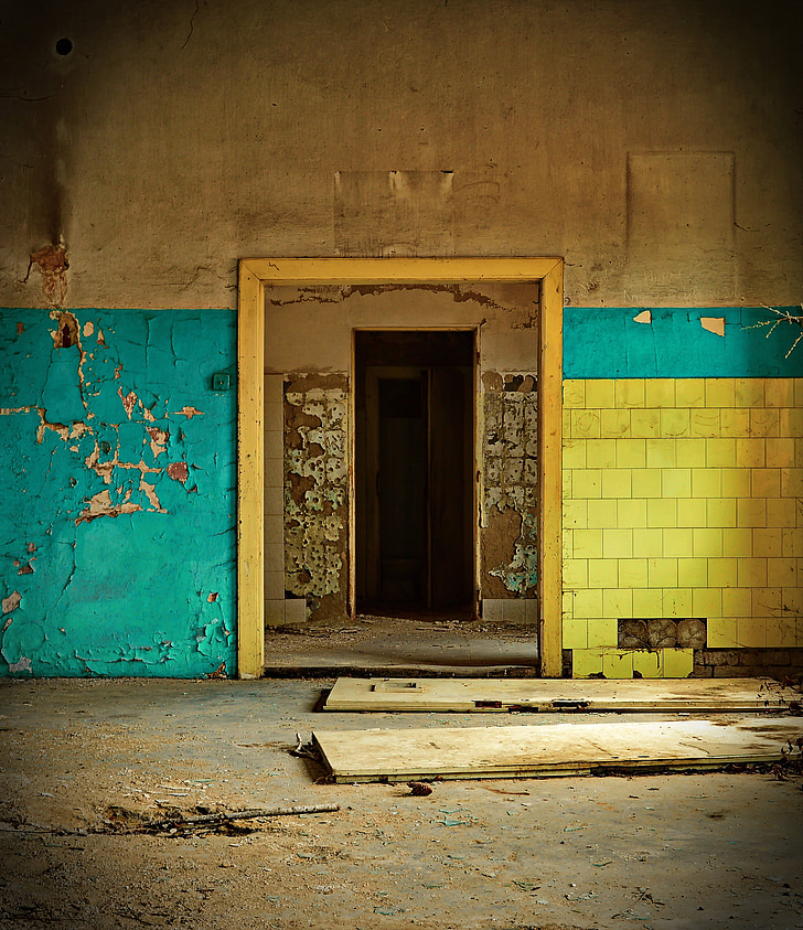 ruined, rundown, tile, crumbling, abandoned, yellow, blue
