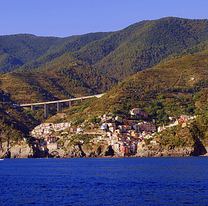 mar, montaña, Riomaggiore, Liguria, Italia, Cinque terre, Países mediterráneos