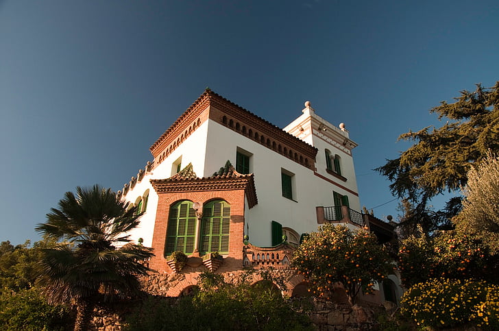 Gaudi, dům, slunečno, Španělsko, Architektura