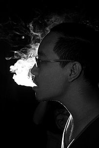 mann, røyk, tobakk, sigarett, mann, Asia, svart-hvitt