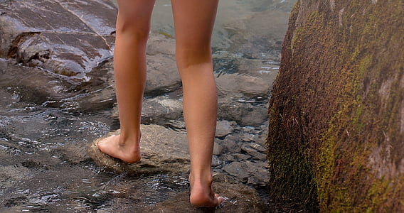 barfuß, menschlichen, Person, Füße, Beine, Wasser, Steinen