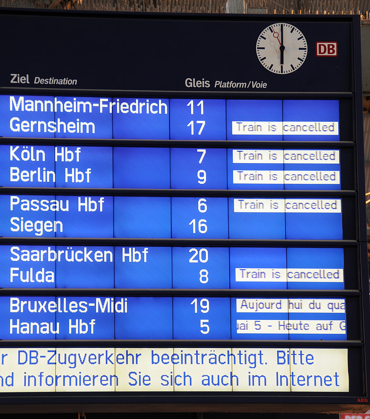 Deutsche bahn, dzelzceļa stacija, dzelzceļu streiks, uzgaidāmai telpai, Frankfurte pie Mainas, vilciens, izlidošanas