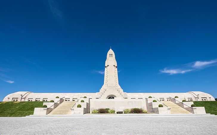 Francia, Verdun, guerra, Monumento, Memorial, memoria, soldados
