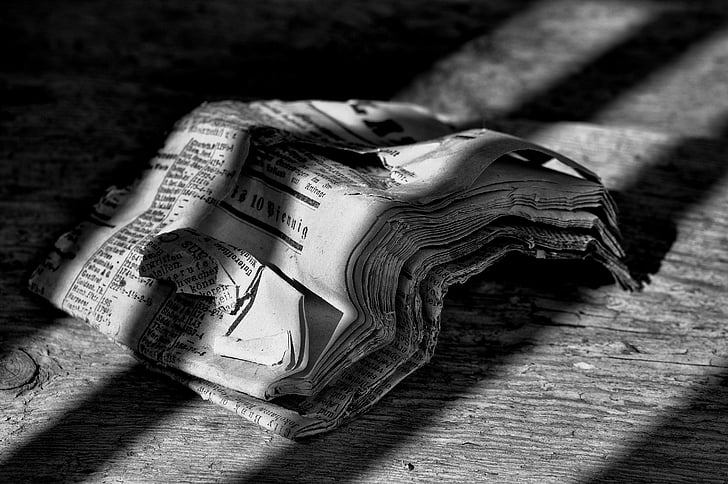 časopis, dnevni časopis, Abendblatt, lesena tla, stari, starinsko, svetlobe in sence