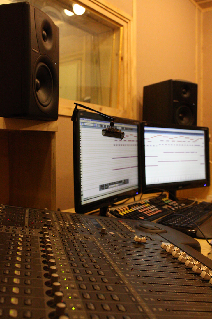 Studio, nahrávací studio, počítač