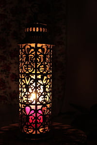 lanterne, Lanterne lumineuse, bougie, bougie rouge, bougie lumineuse rouge, décoration, lampe