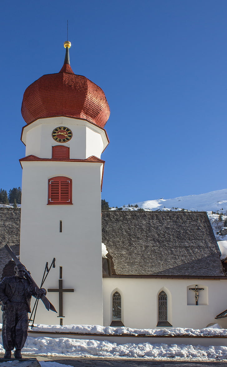 Kappeli, Stuben arlberg, Hannes schneider, kylän kirkko