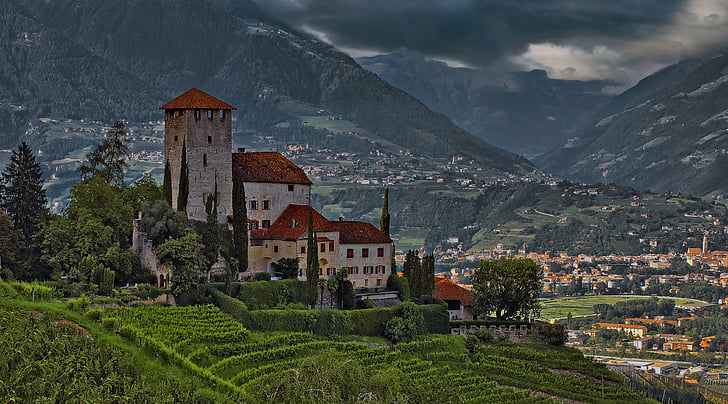 Castle, Castle kastély, a középkorban, Tirol, Olaszország, zárt lebenberg, hegyi