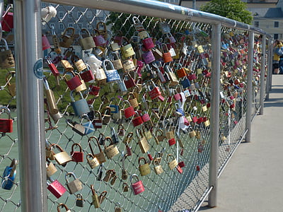 kærlighed låse, slotte, hegnet, Kærlighed, hængelåse, kærlighed symbol, symbol