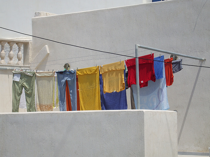 cloths, roll out, sun, dry, balcony