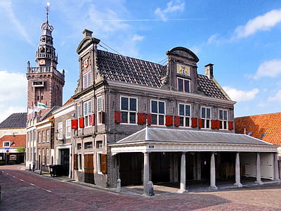 Appingedam, Nederland, stad, gebouwen, het platform, hemel, wolken