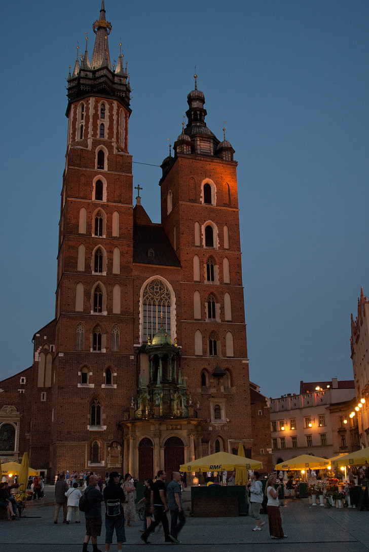 cerkev, na trgu, staro mestno jedro, spomenikov, noč, večer, Krakov