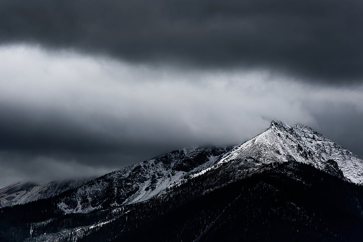 grayscale, foto, Gunung, gelap, awan, langit, kabut