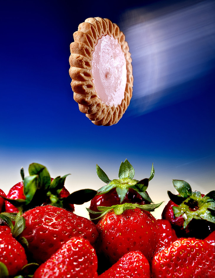 eat product, flower and fruit, strawberry, biscuit, artistic conception