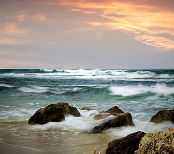 Mar, pedres, ona, posta de sol, platja, natura, no hi ha persones