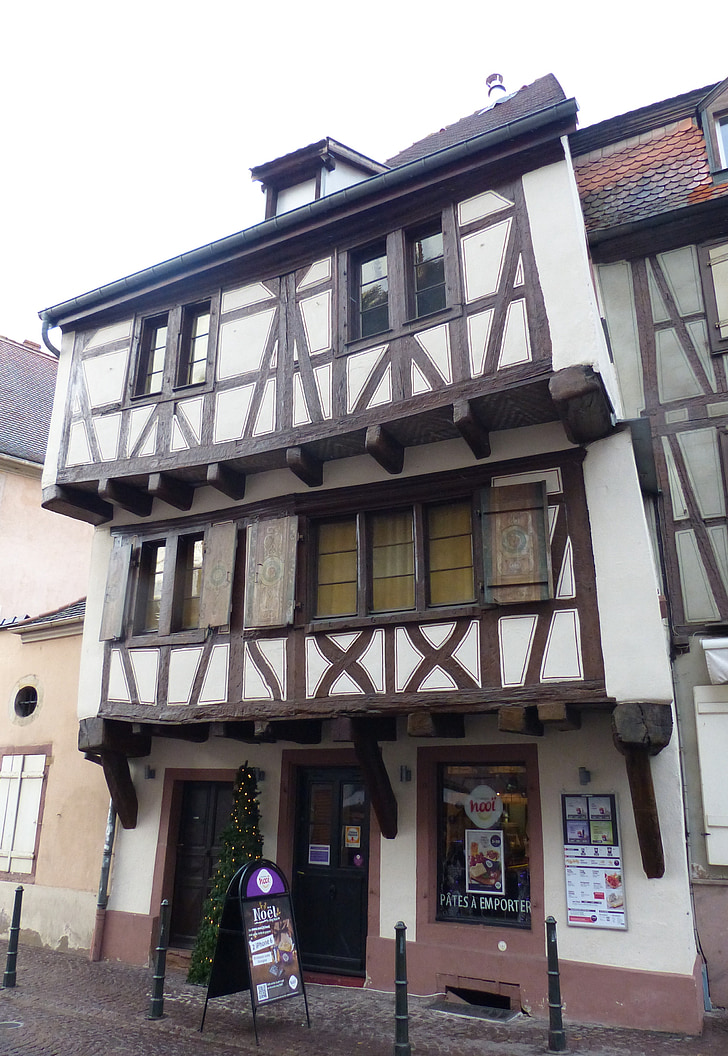 Colmar, fachada, truss, casco antiguo