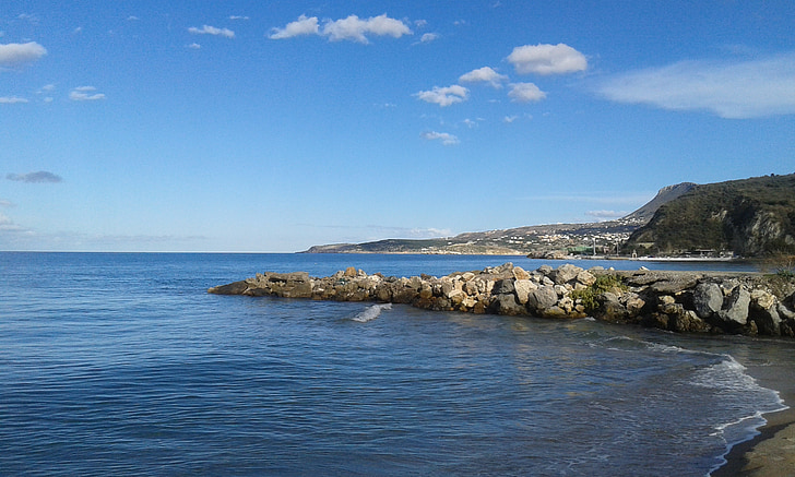 Крит, море, празник