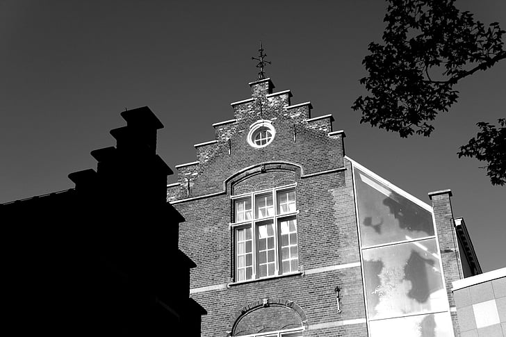Martin hus, Maastricht, Limburg, arkitektur, svart-hvitt, bygningen utvendig, innebygd struktur